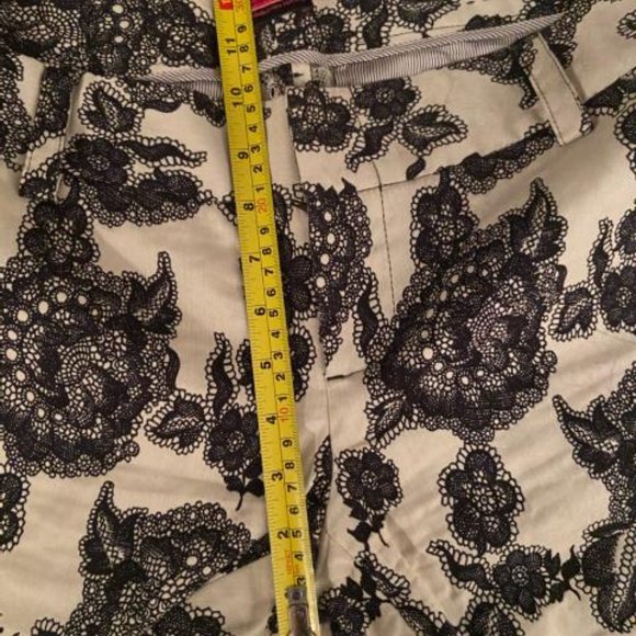 Alice + Olivia Lace Floral Print Pants SZ 8 - Picture 4 of 7